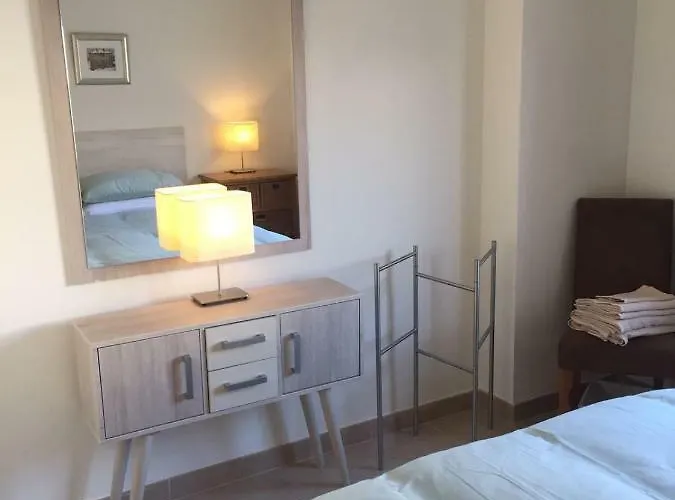 아파트 Absolute Central *