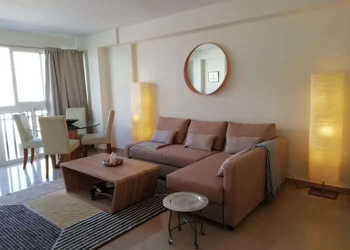 아파트 Absolute Central *